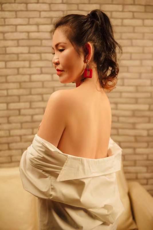 朝阳丰满兼职熟妇